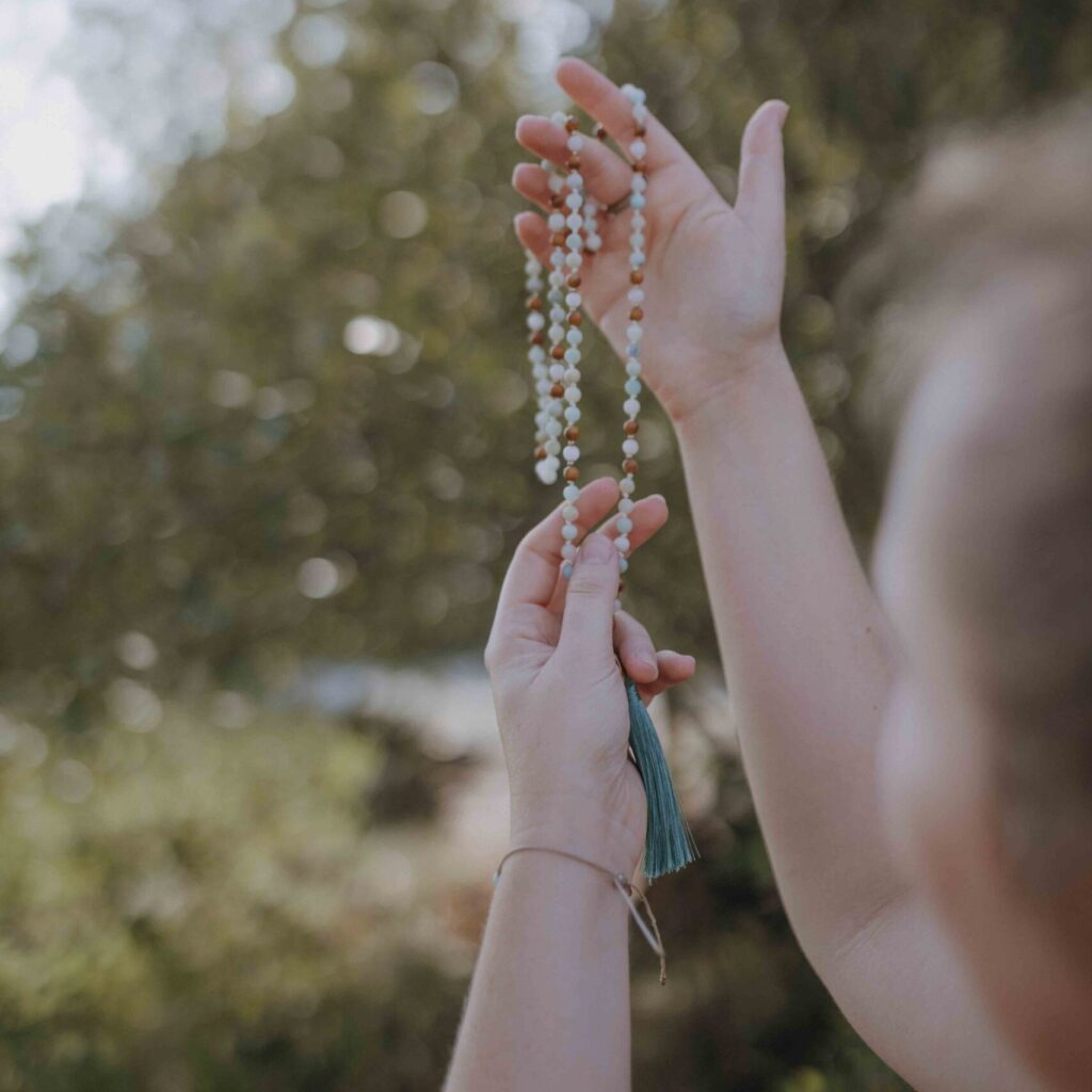 spitiruelles yoga meditation und kräuterlehrgang in bayern niederbayern Waldunwind yoga und naturkräuter bayerischer wald niederbayern bei Passsau